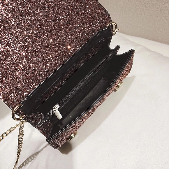 Purse - Picture 2 of 2